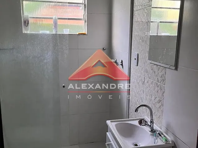 Casa com 10m² 4 quartos e 3 banheiros, à venda, no bairro Parque Novo Horizonte em São José Dos Campos