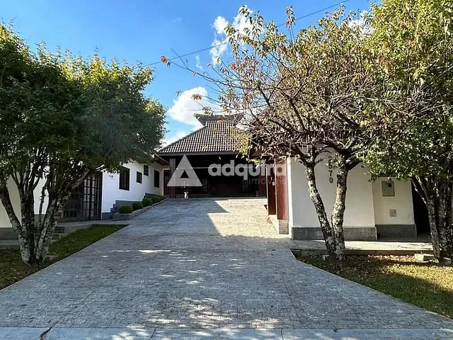 Casa com 720m² 5 quartos e 7 banheiros, à venda ou para alugar, no bairro Boa Vista em Ponta Grossa