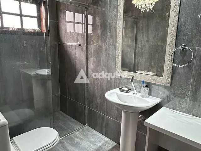 Casa com 720m² 5 quartos e 7 banheiros, à venda ou para alugar, no bairro Boa Vista em Ponta Grossa