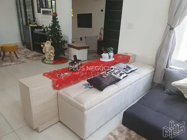 Casa 4 quartos e 5 banheiros, à venda, no bairro Jardim Novo Mundo em Sorocaba