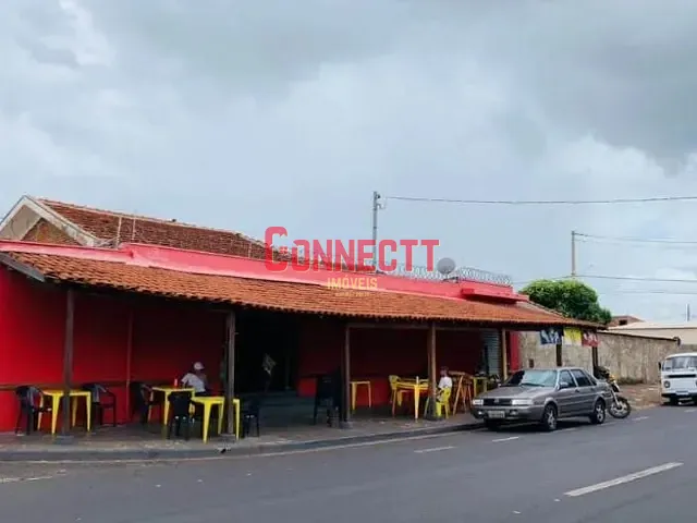 Casa com 200m², à venda, no bairro Antônio Marincek em Ribeirão Preto