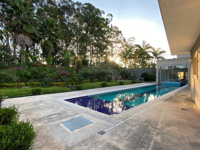 Casa com 2198m² 6 quartos e 9 banheiros, à venda, no bairro Residencial Tamboré em Barueri