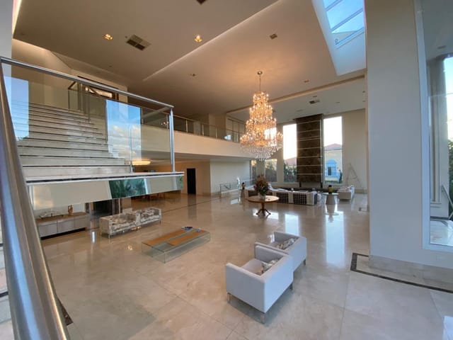 Casa com 2198m² 6 quartos e 9 banheiros, à venda, no bairro Residencial Tamboré em Barueri