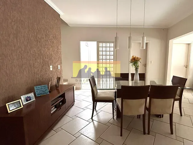 Casa com 360m² 3 quartos e 4 banheiros, à venda, no bairro Jardim Santa Genebra em Campinas