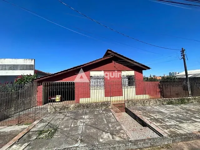 Casa com 462m² 3 quartos e 1 banheiro, à venda, no bairro Uvaranas em Ponta Grossa