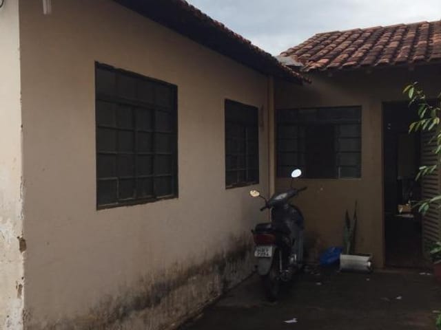 Foto do Casa - Casa à venda 3 Quartos, 200M², Conjunto Manoel Mendes, Uberaba - MG | ZUCATO IMOBILIARIA LTDA