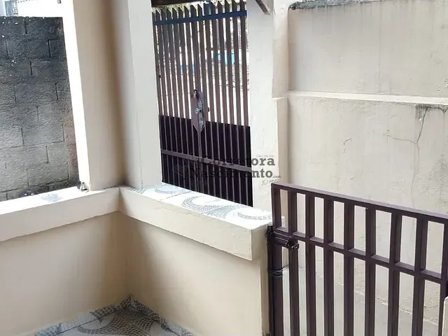 Casa com 250m² 2 quartos e 2 banheiros, à venda, no bairro Jardim São Gabriel em Jacareí