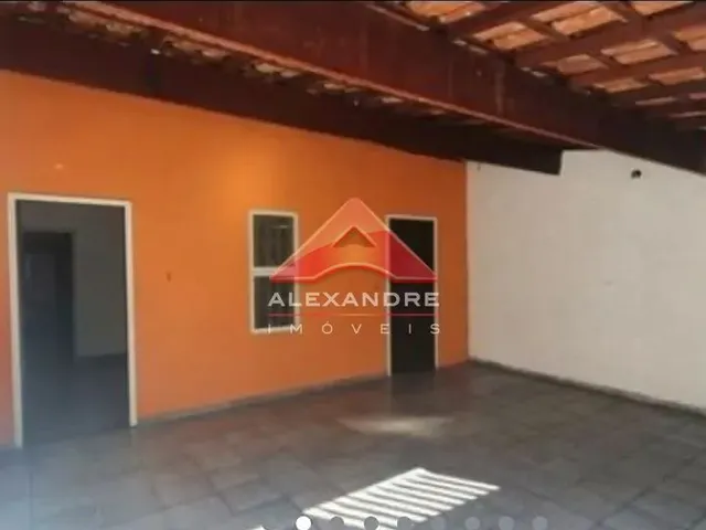 Casa com 10m² 2 quartos e 1 banheiro, à venda, no bairro Parque Residencial Nova Caçapava em Caçapava