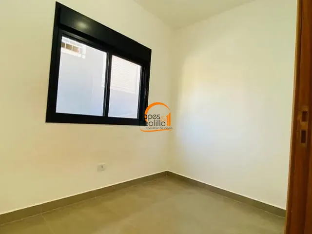 Casa com 125m² 3 quartos e 2 banheiros, à venda ou para alugar, no bairro Recreio Maristela em Atibaia