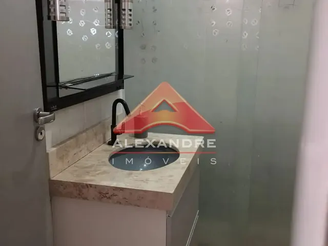 Casa com 10m² 2 quartos e 2 banheiros, à venda, no bairro Jardim Motorama em São José Dos Campos