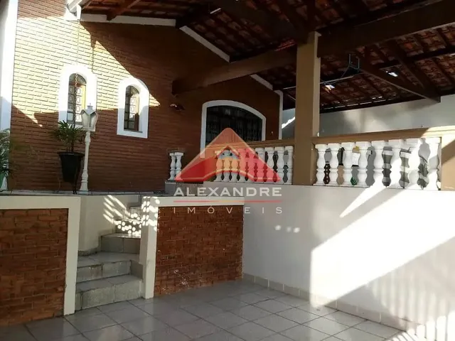 Casa com 10m² 2 quartos e 2 banheiros, à venda, no bairro Jardim Motorama em São José Dos Campos