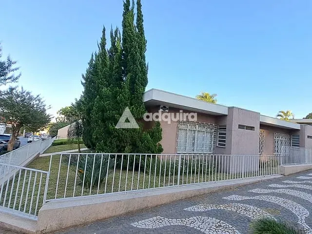 Casa com 1023m² 3 quartos e 4 banheiros, à venda, no bairro Estrela em Ponta Grossa