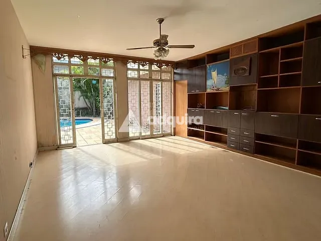 Casa com 1023m² 3 quartos e 4 banheiros, à venda, no bairro Estrela em Ponta Grossa