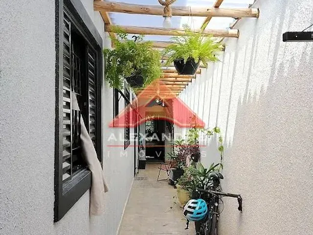 Casa com 10m² 2 quartos e 1 banheiro, à venda, no bairro Parque Novo Horizonte em São José Dos Campos