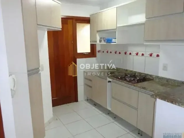 Casa 2 quartos e 1 banheiro, à venda, no bairro Nossa Senhora das Graças em Canoas