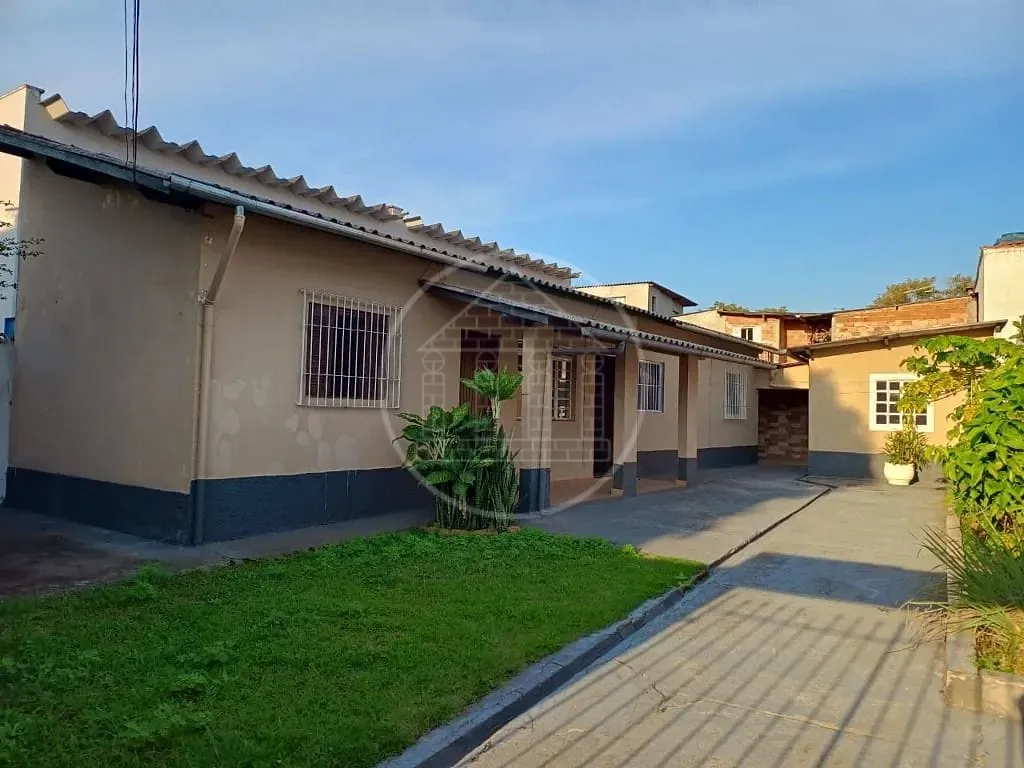 Casa, 2 quartos, 150 m² - Foto 1