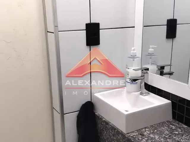 Casa com 10m² 2 quartos e 1 banheiro, à venda, no bairro Campos de São José em São José Dos Campos