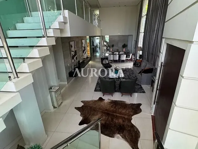 Casa com 700m² 4 quartos e 5 banheiros, para alugar, no bairro Loteamento Alphaville em Londrina