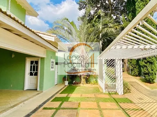 Casa com 800m² 4 quartos e 5 banheiros, à venda, no bairro Condomínio Shambala I em Atibaia