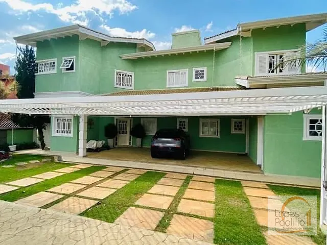 Casa com 800m² 4 quartos e 5 banheiros, à venda, no bairro Condomínio Shambala I em Atibaia