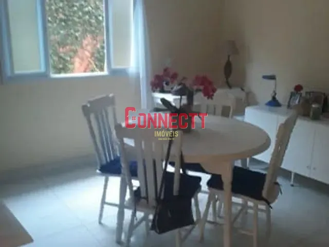 Casa com 360m² 2 quartos e 4 banheiros, à venda, no bairro Parque Residencial Cândido Portinari em Ribeirão Preto