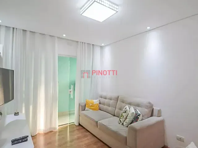 Casa 3 quartos e 1 banheiro, à venda, no bairro Nova Petrópolis em São Bernardo do Campo