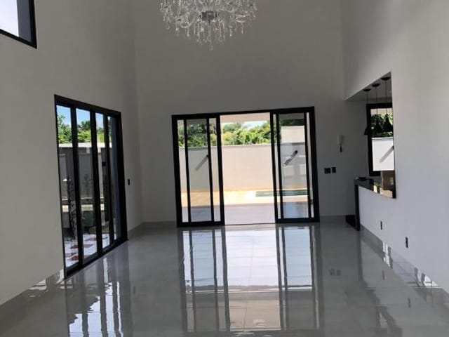 Foto do Casa - Casa com 3 dormitórios à venda, 305 m² por R$ 1.900.000,00 - Parque do Mirante - Uberaba/MG | ZUCATO IMOBILIARIA LTDA