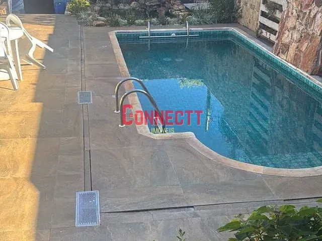 Casa com 490m² 5 quartos e 4 banheiros, à venda ou para alugar, no bairro City Ribeirão em Ribeirão Preto