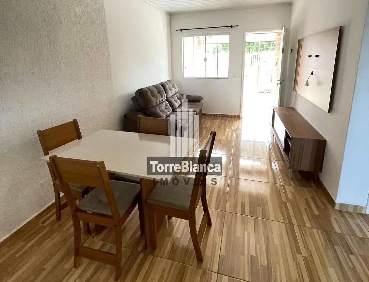 Casa, 3 quartos, 60 m² - Foto 2