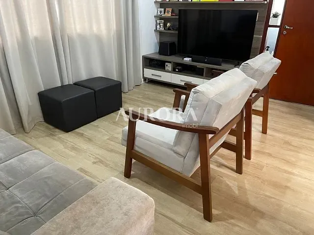 Casa com 190m² 3 quartos e 3 banheiros, à venda, no bairro Lagoa Dourada em Londrina