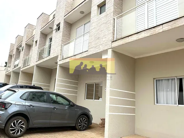 Casa 2 quartos e 3 banheiros, à venda, no bairro Parque Rural Fazenda Santa Cândida em Campinas