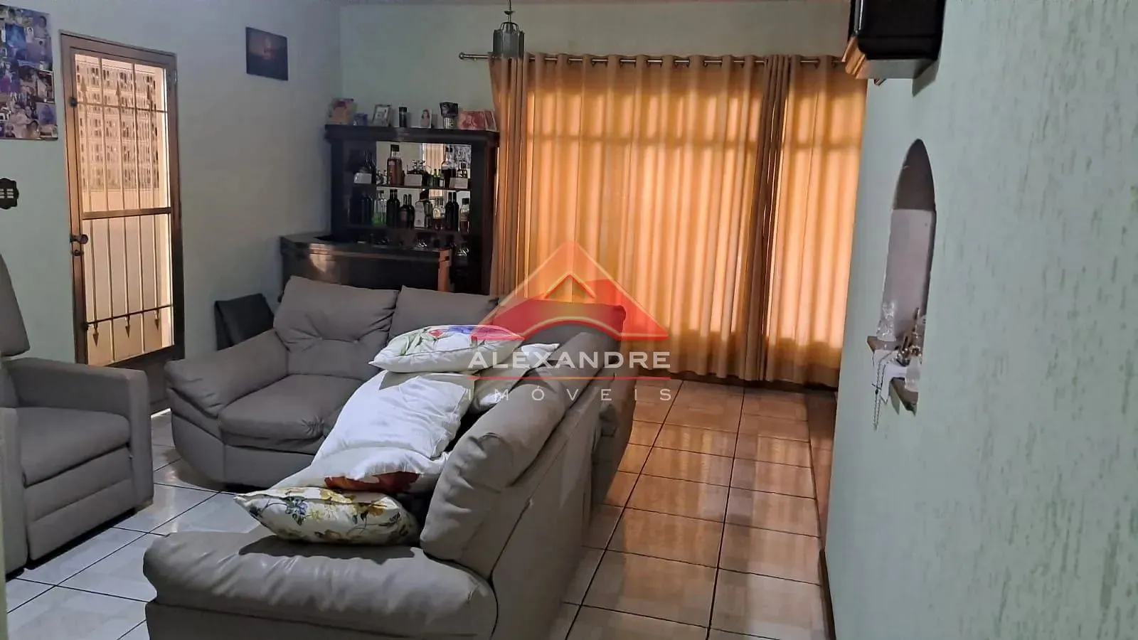 Casa, 3 quartos, 110 m² - Foto 2