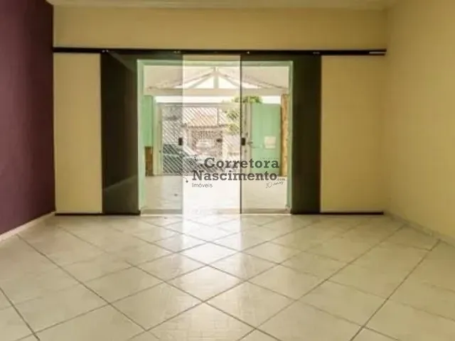 Casa com 250m² 3 quartos e 3 banheiros, à venda, no bairro Vila Tatetuba em São José dos Campos