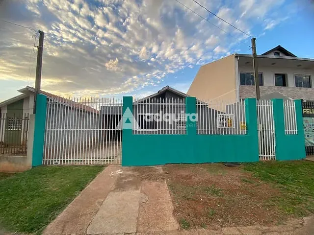 Casa 2 quartos e 1 banheiro, para alugar, no bairro Cará-cará em Ponta Grossa