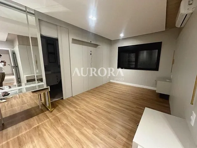 Casa com 360m² 3 quartos e 5 banheiros, à venda, no bairro Esperança em Londrina