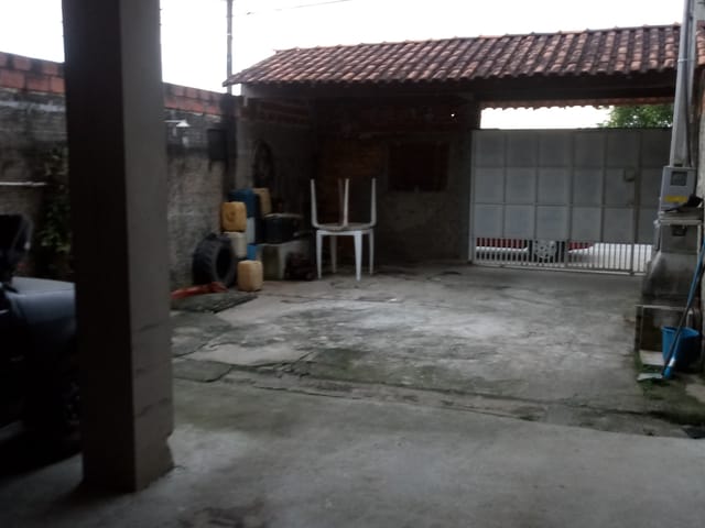 Casa com 195m² 3 quartos e 1 banheiro, à venda, no bairro Bom Sucesso em Pindamonhangaba