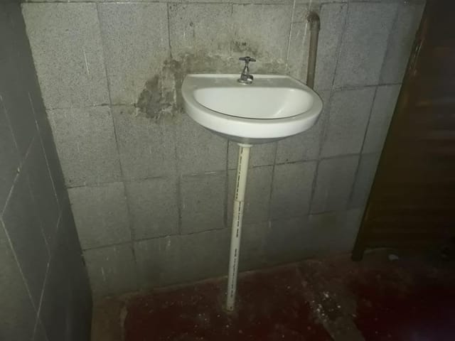 Foto do Casa - Casa para Locação 2 Quartos, 3 Vagas, 10M², Lourdes, Uberaba - MG | ZUCATO IMOBILIARIA LTDA