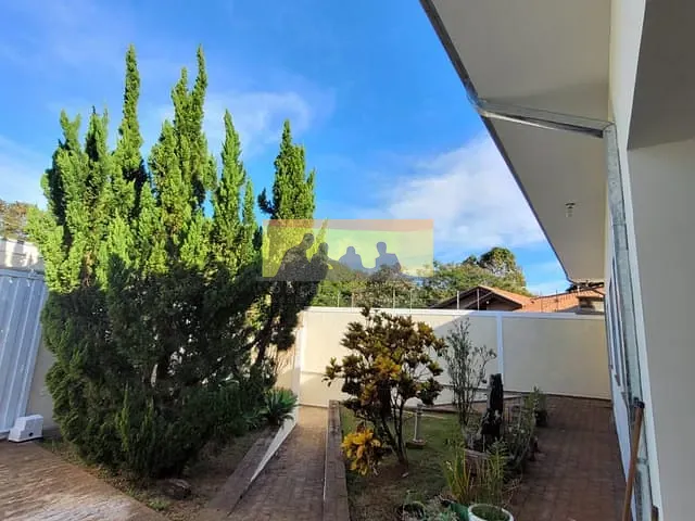 Casa com 654m² 3 quartos e 2 banheiros, à venda, no bairro Cidade Universitária em Campinas