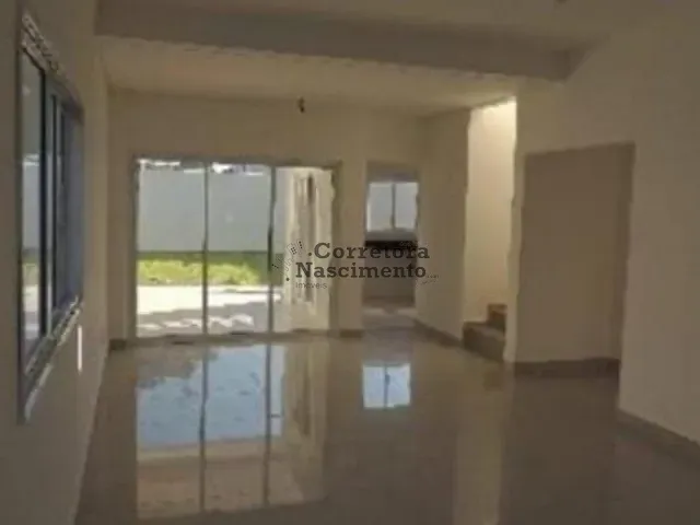 Casa com 210m² 4 quartos e 3 banheiros, à venda, no bairro Villa Branca em Jacareí