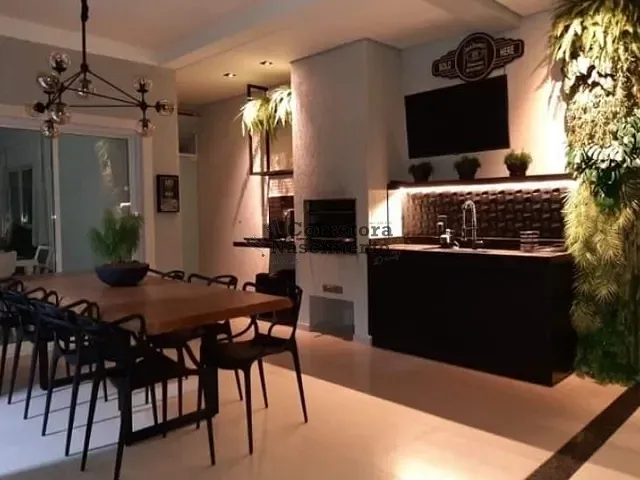 Casa com 210m² 4 quartos e 3 banheiros, à venda, no bairro Villa Branca em Jacareí