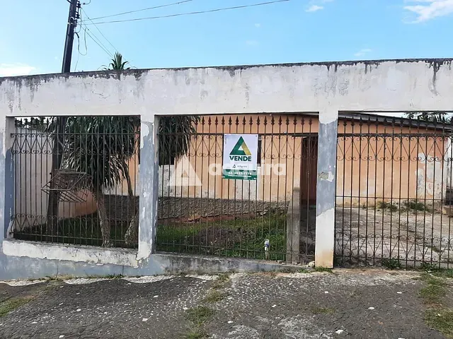 Casa com 675m² 3 quartos e 4 banheiros, à venda, no bairro Neves em Ponta Grossa