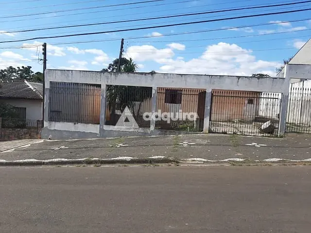 Casa com 675m² 3 quartos e 4 banheiros, à venda, no bairro Neves em Ponta Grossa