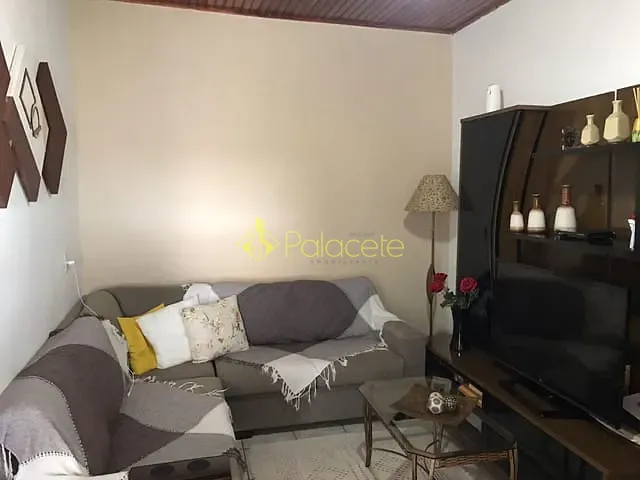 Casa com 250m², à venda, no bairro Jardim Residencial Alvorada em Potim