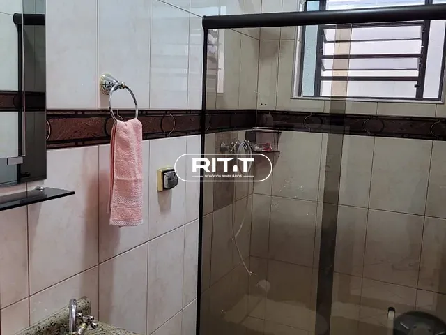 Casa com 250m² 2 quartos e 3 banheiros, para alugar, no bairro Jardim García em Campinas