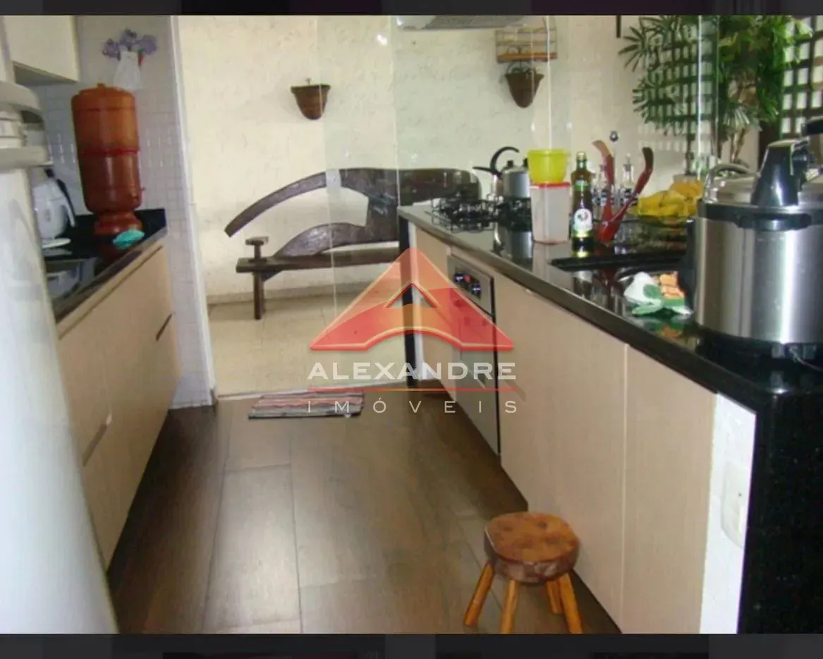 Casa, 3 quartos, 136 m² - Foto 1