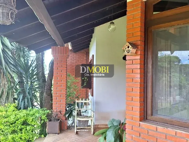 Casa com 2500m² 3 quartos e 5 banheiros, à venda, no bairro Vila Imperial em Gravataí