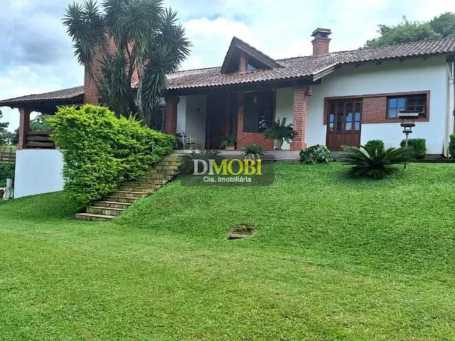 Casa com 2500m² 3 quartos e 5 banheiros, à venda, no bairro Vila Imperial em Gravataí