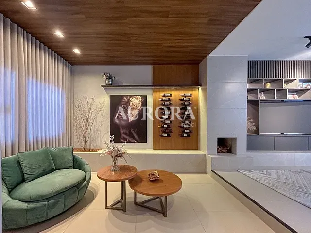 Casa com 360m² 3 quartos e 3 banheiros, à venda, no bairro Jardim Burle Marx em Londrina