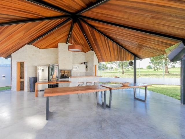 Casa Térrea com 4 quartos para venda na Reserva da Coroa no Condomínio Portal do Sol Green em Goiânia - Foto