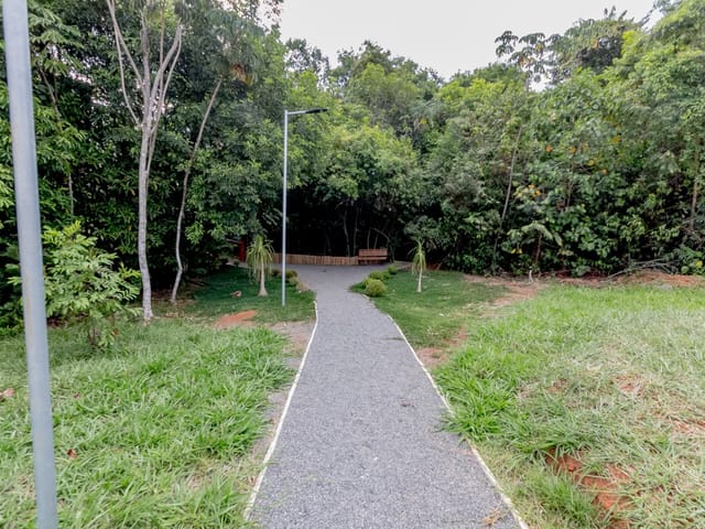 Casa Térrea com 4 quartos para venda na Reserva da Coroa no Condomínio Portal do Sol Green em Goiânia - Foto